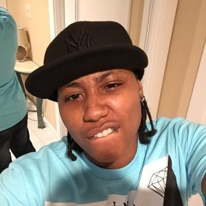 Meet your Posher, Sasha